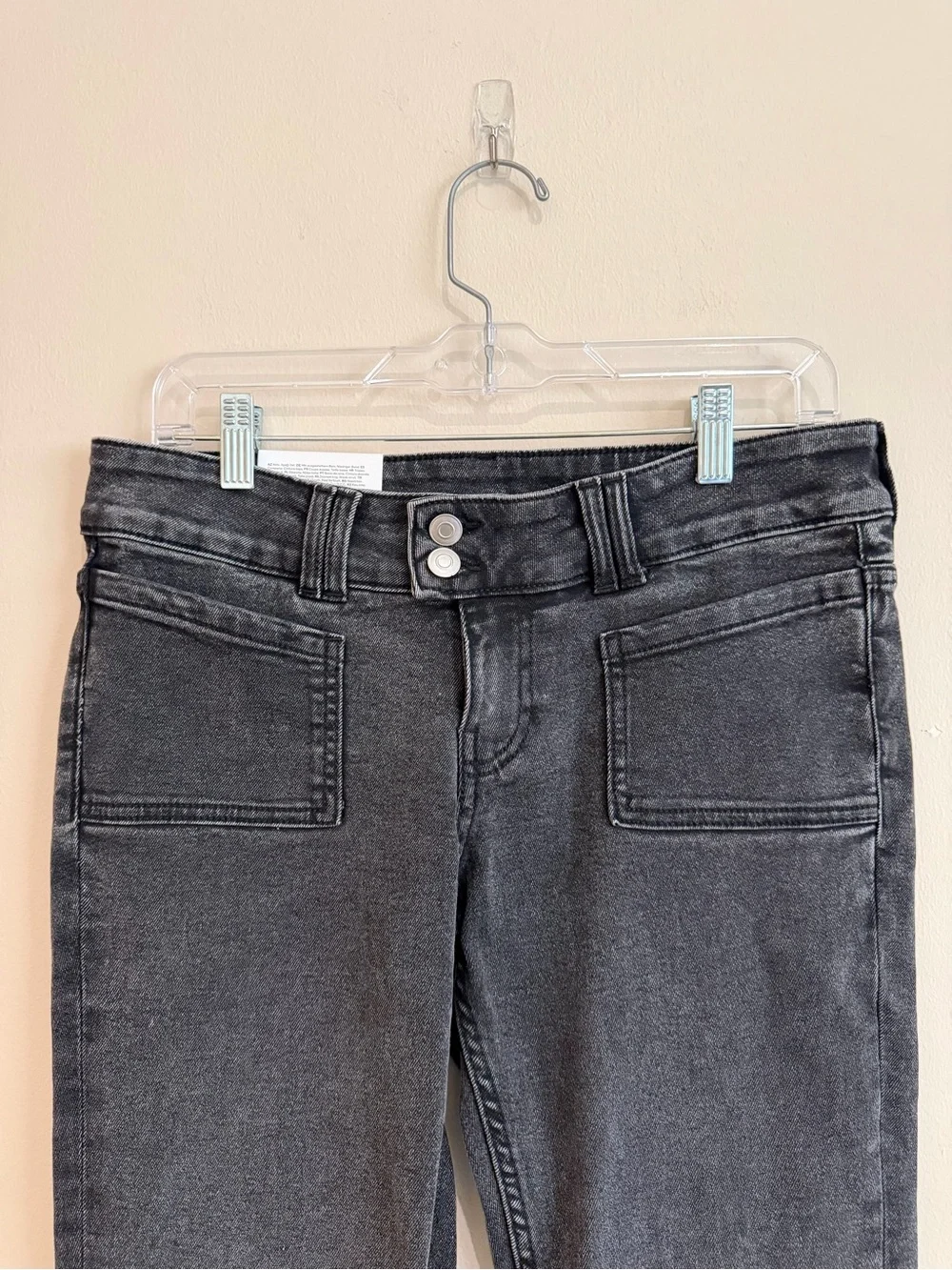 NWT H&M Flare Leg Low Rise Washed Black Grey Patch Pocket Jeans Size 6